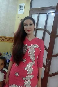 Indian super-hot muslim doll